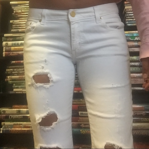 Michael Kors Denim - 🎉hp🎉Distressed MICHAEL KORS jeans